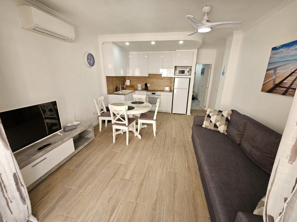 Hda Apartment 2. Torrevieja Buitenkant foto