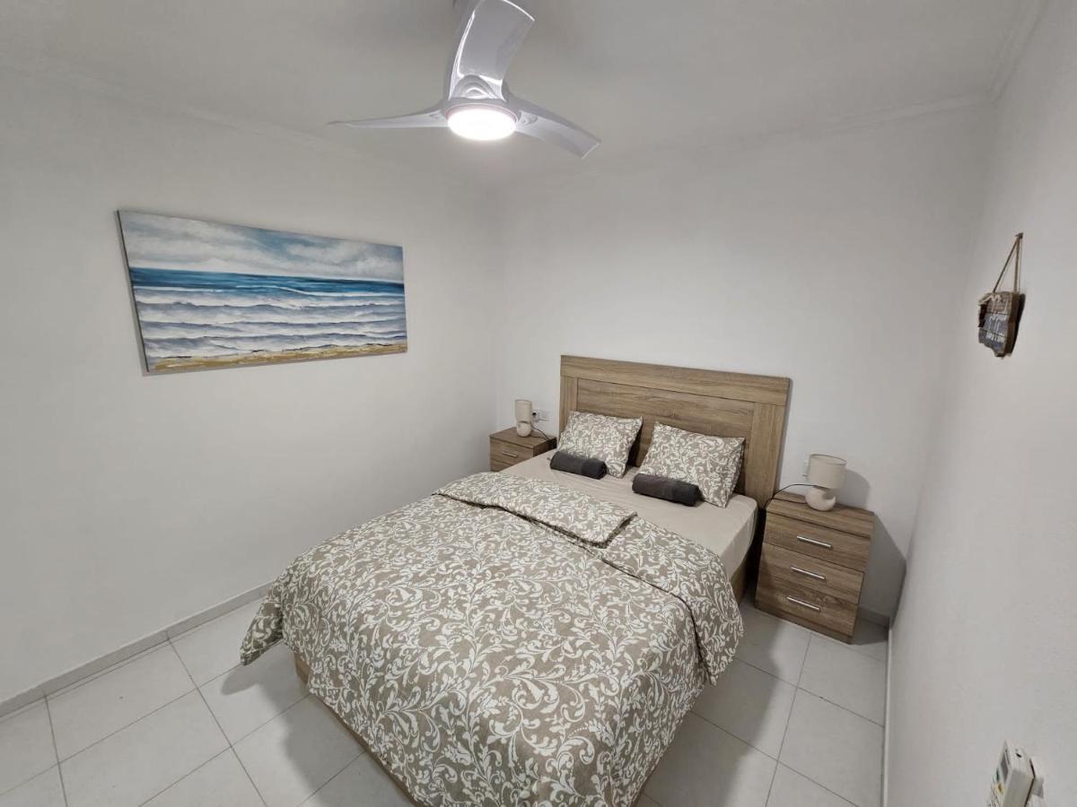 Hda Apartment 2. Torrevieja Buitenkant foto