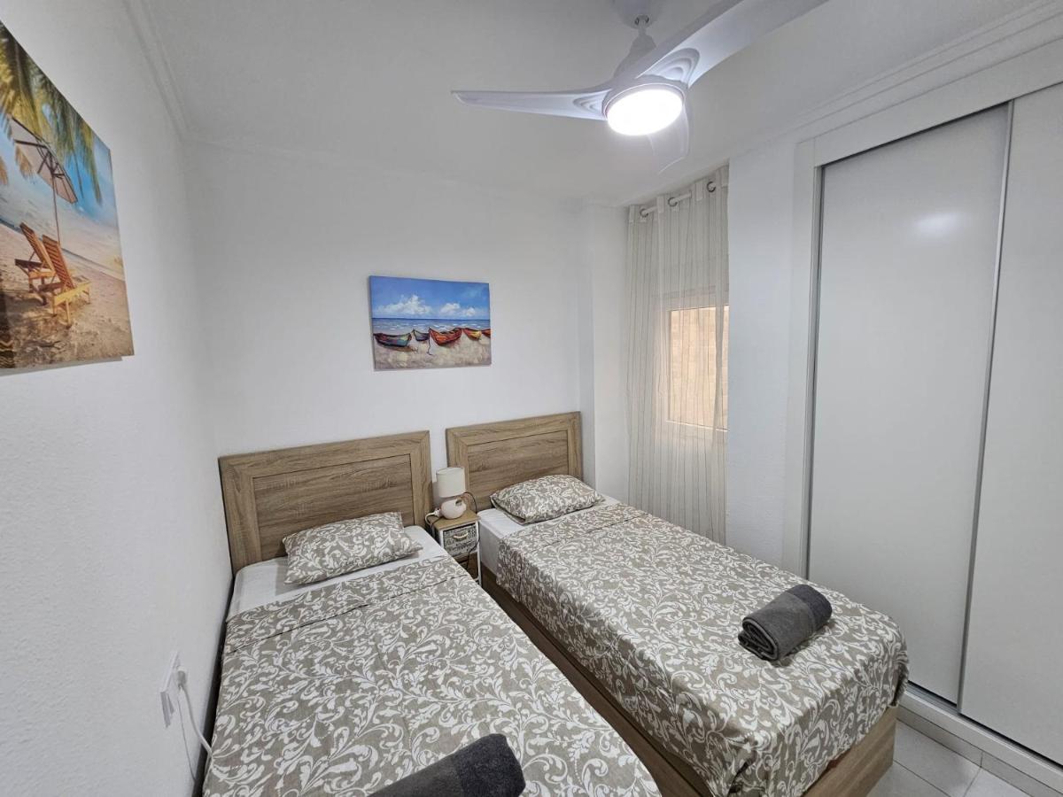 Hda Apartment 2. Torrevieja Buitenkant foto