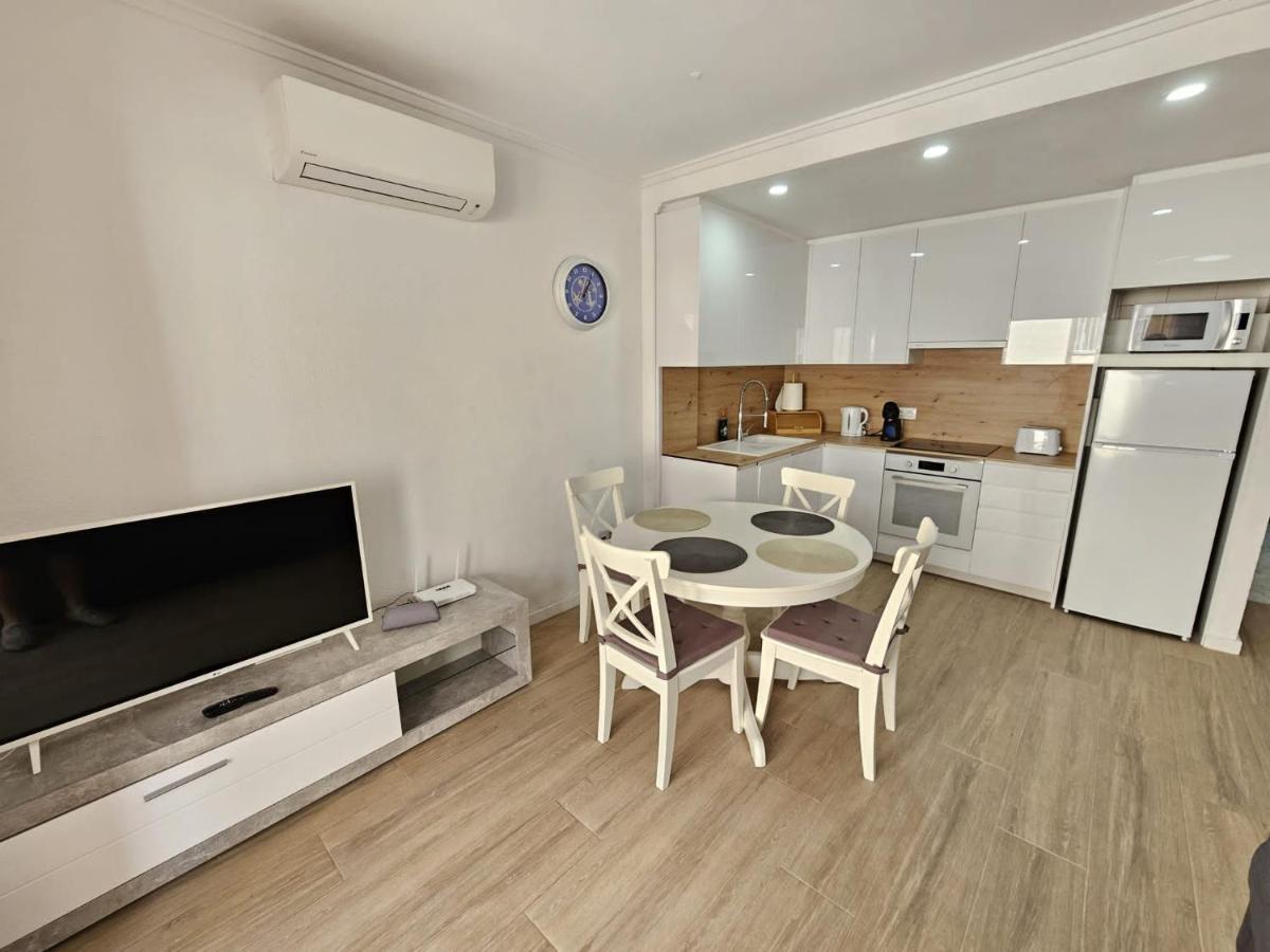 Hda Apartment 2. Torrevieja Buitenkant foto