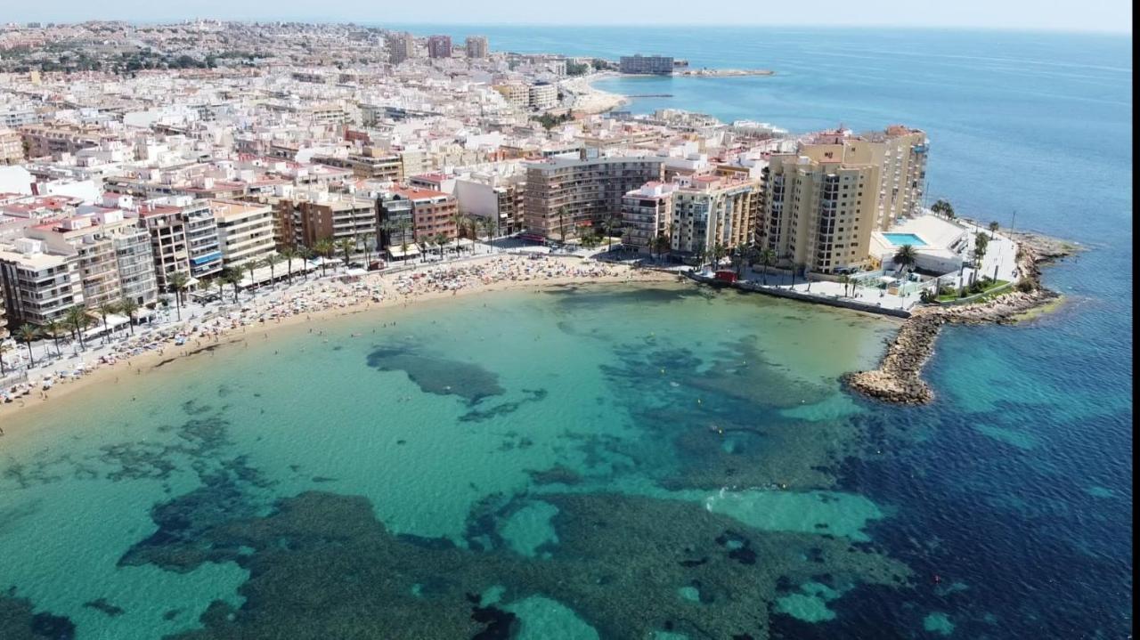 Hda Apartment 2. Torrevieja Buitenkant foto