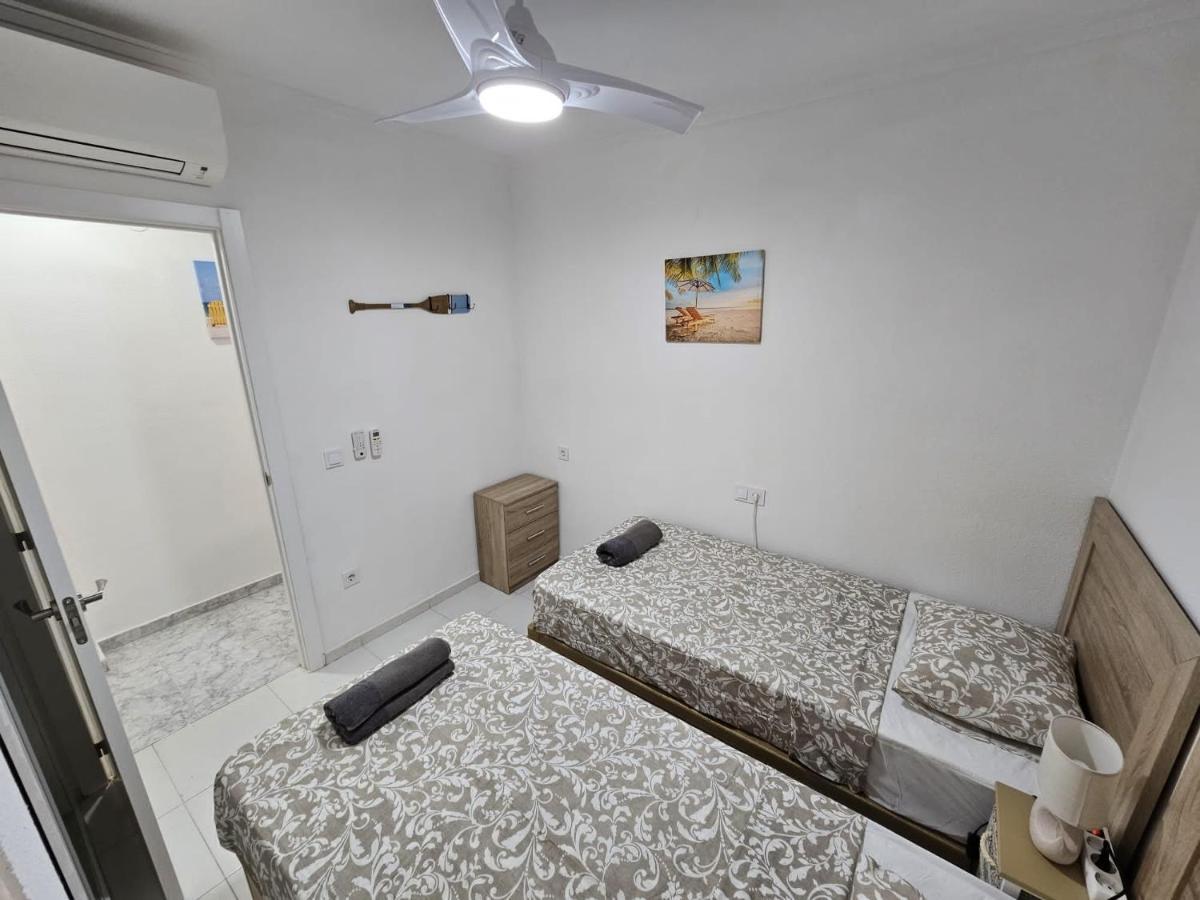Hda Apartment 2. Torrevieja Buitenkant foto